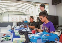 迷你速度与激情，全藏在光华路这家宝藏店里 丨闵行情