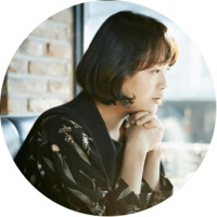 韩剧《安娜》原著小说：她周旋于多重身份，意欲用谎言改写命运