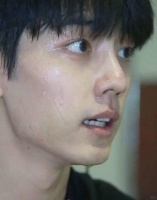 就质疑生图的真实性吧，就是说肖战是顶流不是没有道理的……