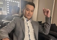 突发！香港知名男星宣布离巢，与靓模妻子结婚一年多曝婚变