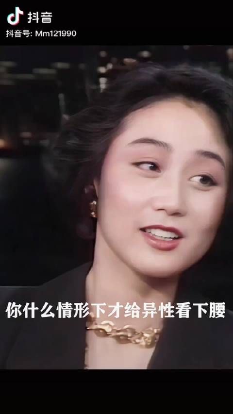 赌王一见倾心，李连杰为她抛妻还债