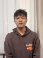被拐的富翁之子 拒绝父亲送的3房1车：驾驭不了