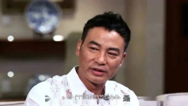 他是“最干净”影帝，出道多年零绯闻，女星争着合作，宠妻子26年