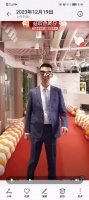 孙东旭被董宇辉丈母娘粉干下岗后依旧对生活充满向往！
