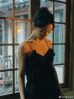 张雅琪的脸太太太太太美了，就像杂志写真里的模样一样……