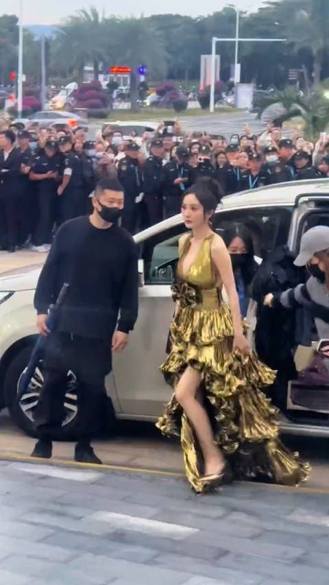 终于发现我和明星的区别了,怪不得人家是明星……