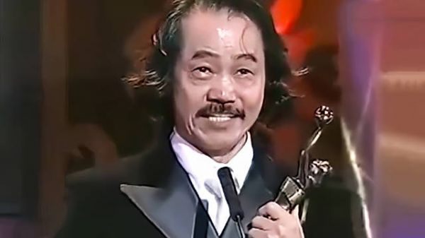 元华跟周星驰合作受尽折磨,坦言比拍打戏都辛苦……