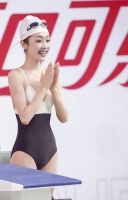 宣璐黑色泳装写真组图
