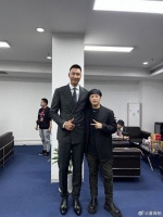 潘玮柏致阿联：兄弟 谢谢你带来那么多精彩回忆 永远是我们的MVP