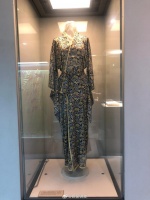 宋庆龄同志的衣橱，这些衣服都好漂亮!
