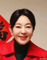 64岁的倪萍，终于为自己的“整容”付出了代价