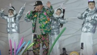 哈尔滨左右哥的魔幻人生：曾跟狐狸乌鸦跳了20天
