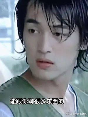 胡歌大学同学们对他的评价,雷佳音:真羡慕