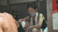 那个被富二代泡走的“最美女搬运工”，现在怎么样了？
