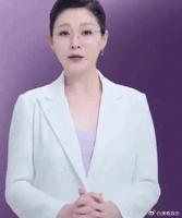 台媒曝大S回归照，白西服搭金框眼镜，容貌变化，网友：像AI啊