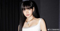 疯马秀再曝猛料！证实Lisa是主动敲门请求上台表演，是疯马秀铁粉