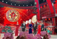辽视春晚主持人阵容曝光，刘心悦稳居C位，端庄优雅有“一姐”范