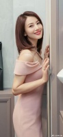 高圆圆的美是一种自然、纯净的美……