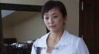 男人不把钟点工当人，没想到她包里随便一件都价值几百万……