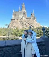 这是文章马伊琍的大女儿吗？不知不觉都长成大姑娘了！