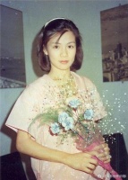 翁美玲老照片：是不是美女，请看素颜照