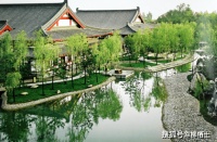 【古诗词鉴赏】唐代诗人李白《​ 把酒问月·故人贾淳令予问之​》诗赏析