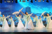 开封尉氏：载歌载舞迎新年