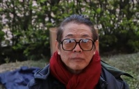 61岁李连杰一脸老年斑，同龄人刘德华吕良伟似小伙，年轻时透支多