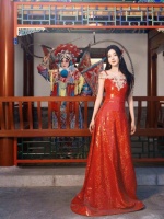 春晚上的杨幂