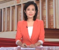 她是从内蒙古走出的央视美女主播，爱情为事业让路，45岁仍单身
