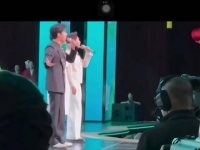 春山学新课件速学｜导播吐槽走得太前面了，这个白敬亭啊！