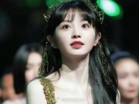 又瘦又有料 迷死谁了