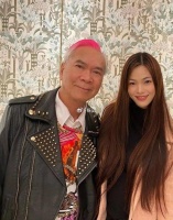 故事一样精彩！未婚妻逾期居留被起诉 李龙基回应媒体忍不住哭泣