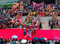 粤西调顺网龙，用旧渔网编织而成，可登船上筏下水游滩