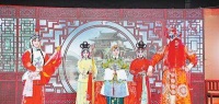 专业培训下乡 村民送戏进城