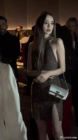 中国女人出去就是要争面子的