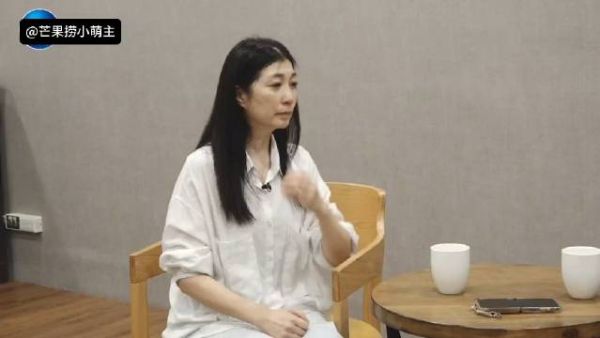 黄嘉千采访痛哭，证实至少遭夏克立肢体暴力5、6次以上……