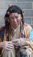 清明上河园的“小乞丐”因长胖走红：投喂的人太多，但其实没长胖