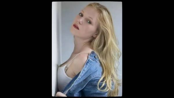 一个瘦小女如何制服四个男人?