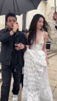 钟楚曦美貌真的是太绝了吧，优雅且高贵，纯净且耀眼……