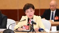 上海团这位女代表太敢了！曾直怼明星“割韭菜”…这回她又犀利了