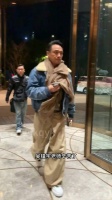 吴镇宇被人贴脸开大问“节目组给钱给多了吗”…