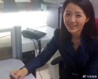 央视主播杨丹：嫁给初恋，丁克15年愁坏婆婆，40岁生子幸福至今