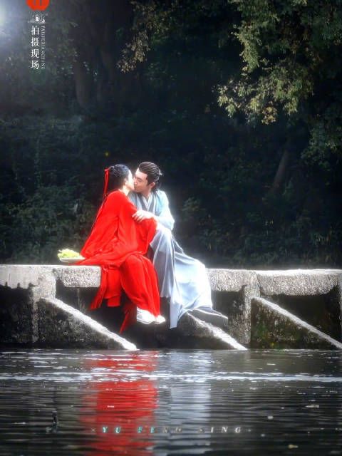 剧透剪辑 ——啊啊啊沈璃行止终于亲上啦 前一秒:浪漫甜蜜kiss