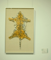 观画展识百草 中医跨界美术“美美与共”！“百草创艺”中药艺术展开展