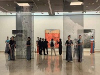 从历史到未来：《丝路语痕——吴泽军作品展》在中国美术馆开幕