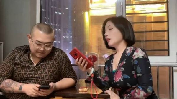 谁还没有一颗喜欢嫂子的心
