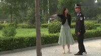 人贩子拐了五个小孩，没想孩子真聪明，一个人跑出来
