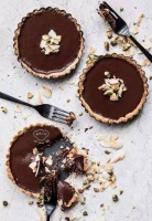 晚安丨世界上，没有挤不出的时间，只有不想赴的约。每一个选择，都是内心的取向。