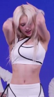 韩国混血美女 somi 全昭弥 超能混剪感受下，这身材妆容真的绝了